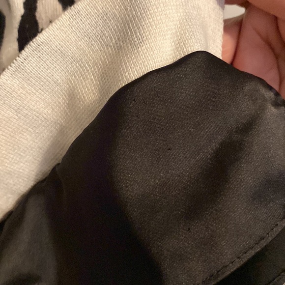 Chico’s Women’s Animal Print Top - Picture 5 of 7